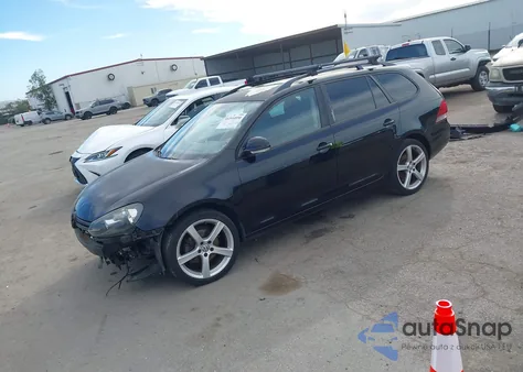 2012 Volkswagen Jetta Sportwagen 2.5L S from USA, damaged, VIN 3VWPP7AJ7CM630557